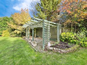 Photo 20- click for photo gallery